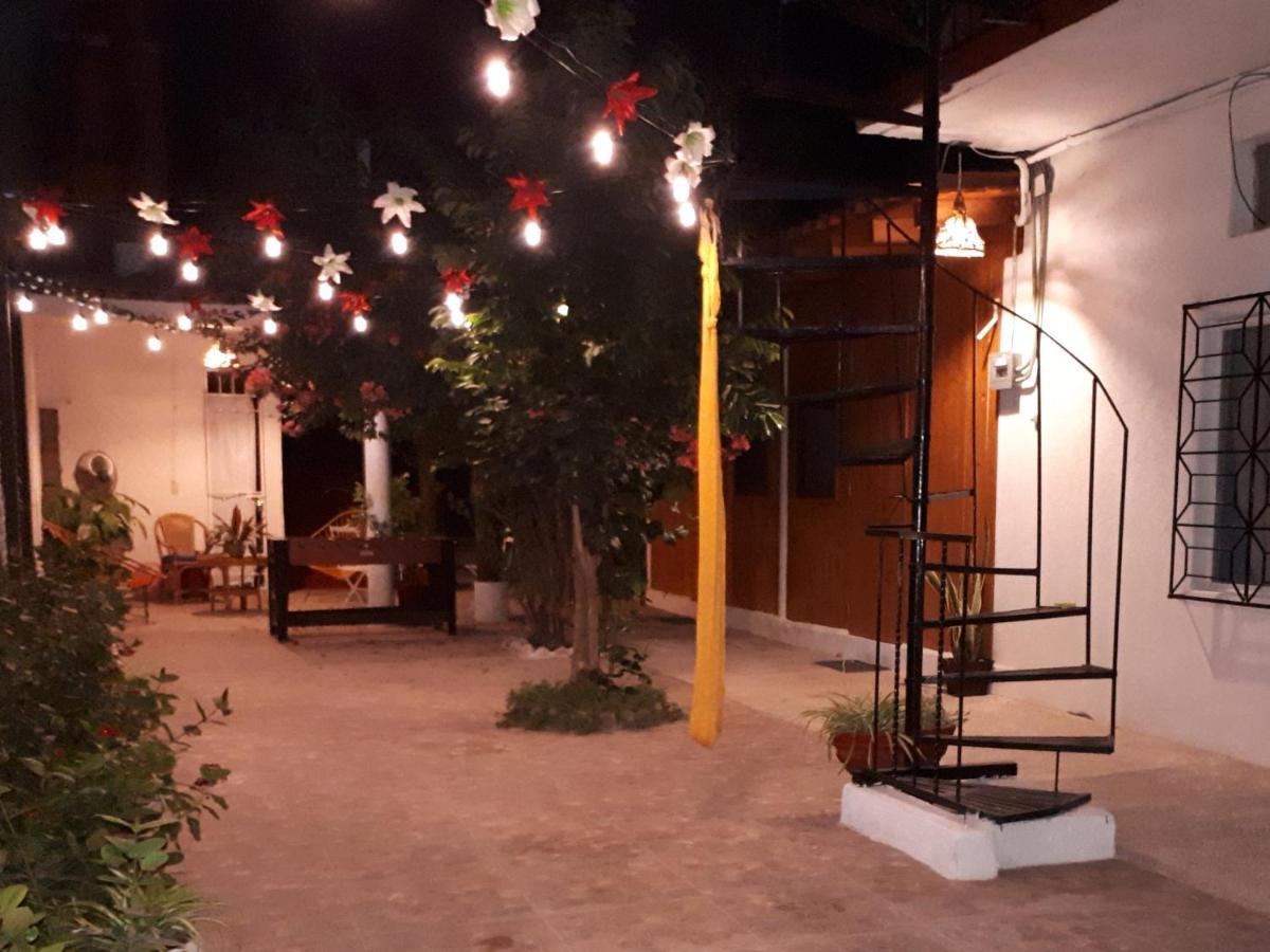 Hotel Casa Lao Centro Zihuatanejo Exterior foto